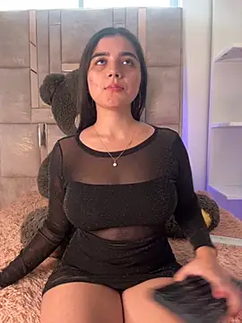 Snapshot of salomecute21 chatting on 09/27/25, 01:50 salomecute21 online show from 09/27/25, 01:50