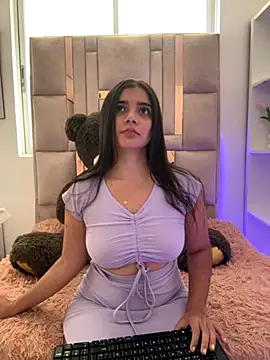 Snapshot of salomecute21 chatting on 09/12/25, 12:49 salomecute21 online show from 09/12/25, 12:49