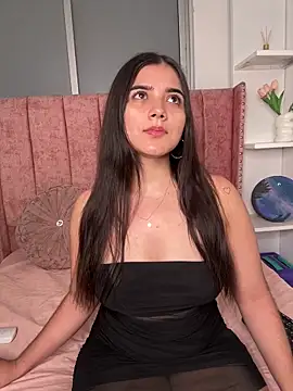 Snapshot of salomecute21 chatting on 02/23/26, 11:00 salomecute21 online show from 02/23/26, 11:00