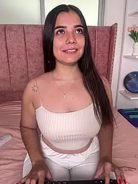 Snapshot of salomecute21 chatting on 02/13/26, 11:43 salomecute21 online show from 02/13/26, 11:43