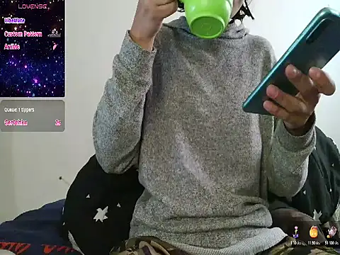 Natzu Choi online show from 11/07/25, 04:44