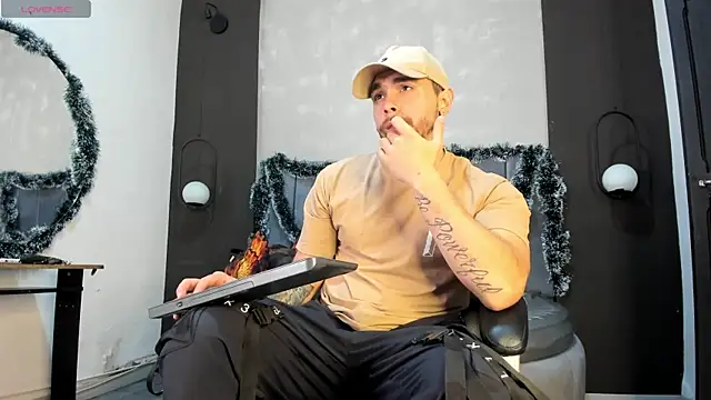 Liam walk  online show from 12/20/25, 10:23