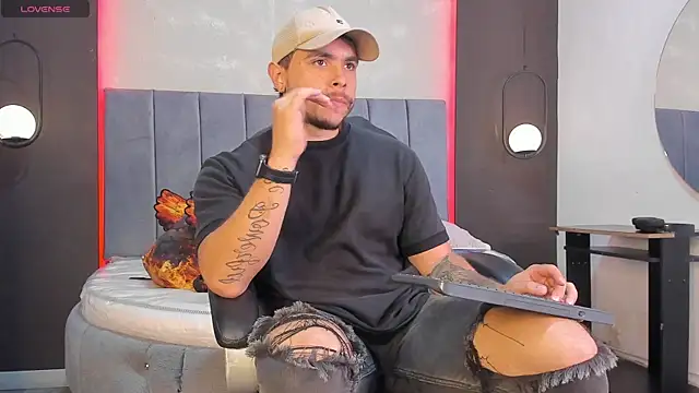 Liam walk  online show from 02/08/26, 11:13