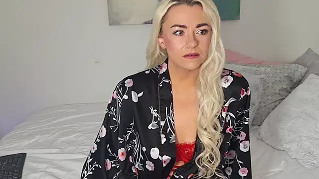 kinkylilsweetie online show from 01/13/26, 07:56