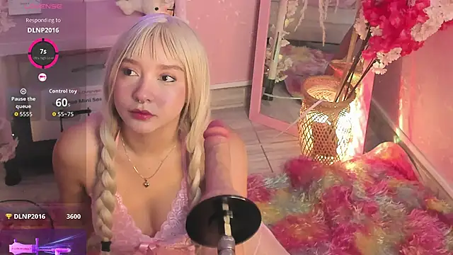 JuliethMoss online show from 04/11/26, 09:07