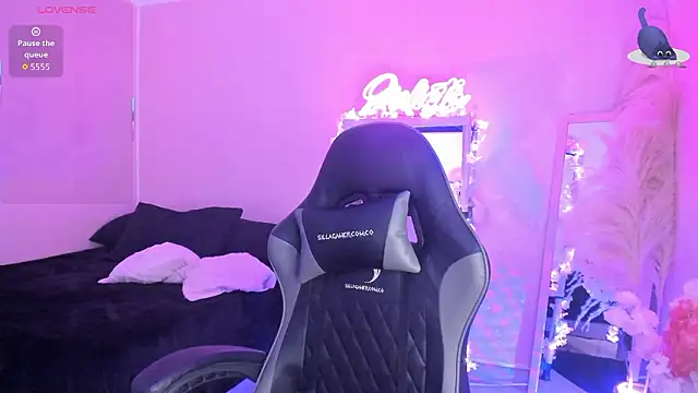 JuliethMoss online show from 02/10/26, 09:14