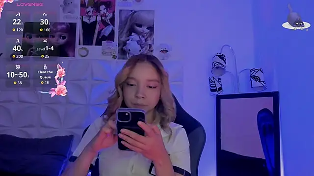 JuliethMoss online show from 11/10/25, 12:48