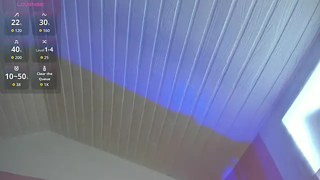 JuliethMoss online show from 04/07/26, 07:15