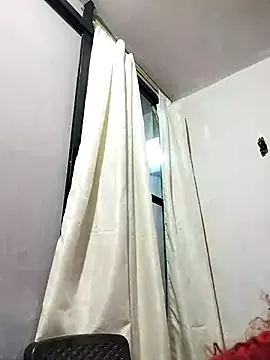 Pamelamiler   online show from 04/13/26, 11:03