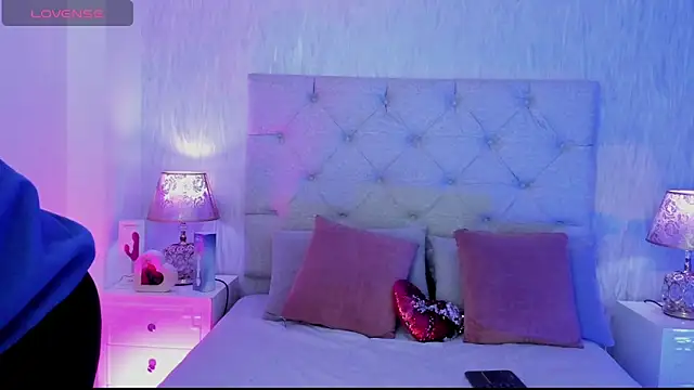 Pamelamiler   online show from 03/09/26, 11:58