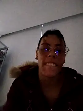 Pamelamiler   online show from 12/05/25, 11:31