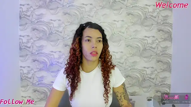 Snapshot of Pamelamiler__ chatting on 06/21/26, 12:22 Pamelamiler online show from 06/21/26, 12:22