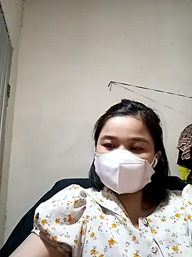 Snapshot of Daisy-lusia96 chatting on 10/15/25, 01:19 Daisy-lusia96 online show from 10/15/25, 01:19