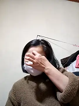 Snapshot of Daisy-lusia96 chatting on 10/03/25, 02:51 Daisy-lusia96 online show from 10/03/25, 02:51