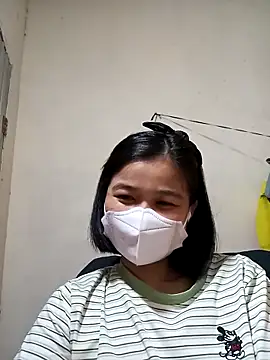 Snapshot of Daisy-lusia96 chatting on 10/11/25, 01:01 Daisy-lusia96 online show from 10/11/25, 01:01