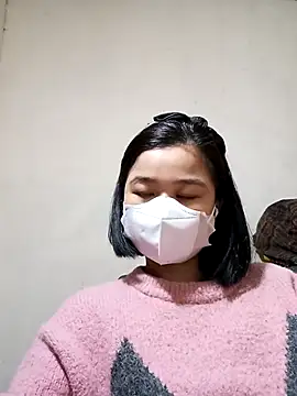 Snapshot of Daisy-lusia96 chatting on 10/19/25, 01:52 Daisy-lusia96 online show from 10/19/25, 01:52