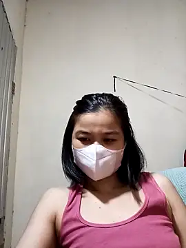 Snapshot of Daisy-lusia96 chatting on 11/04/25, 02:15 Daisy-lusia96 online show from 11/04/25, 02:15