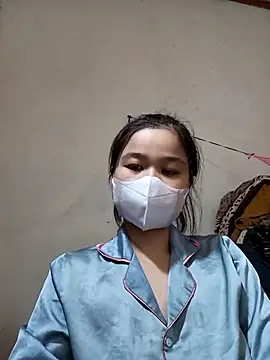 Snapshot of Daisy-lusia96 chatting on 11/26/25, 01:44 Daisy-lusia96 online show from 11/26/25, 01:44