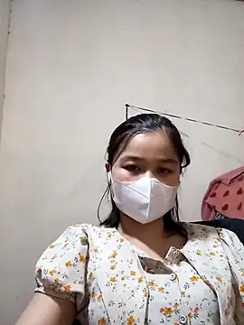 Snapshot of Daisy-lusia96 chatting on 12/14/25, 09:15 Daisy-lusia96 online show from 12/14/25, 09:15