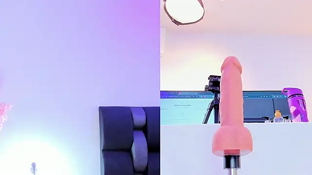 Snapshot of maily_zanss chatting on 02/12/26, 07:35 maily zanss online show from 02/12/26, 07:35