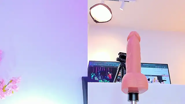 Snapshot of maily_zanss chatting on 02/10/26, 07:35 maily zanss online show from 02/10/26, 07:35