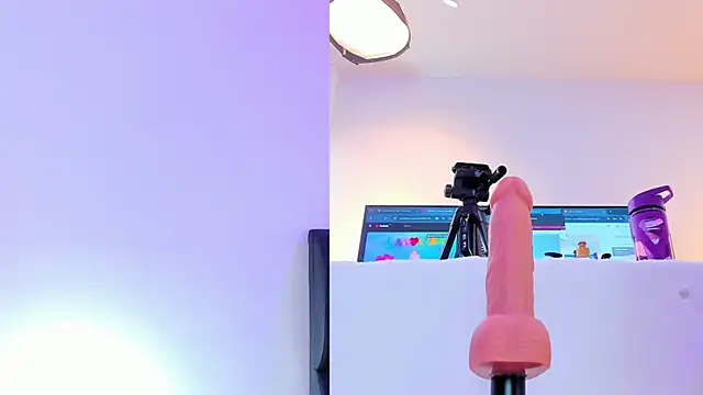 maily zanss online show from 11/27/25, 07:47