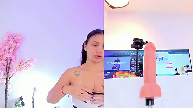 Snapshot of maily_zanss chatting on 01/17/26, 07:50 maily zanss online show from 01/17/26, 07:50