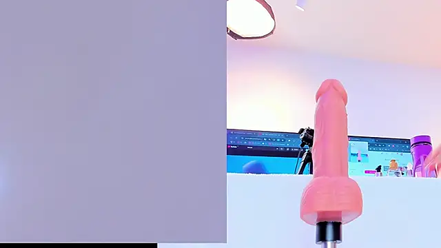 Snapshot of maily_zanss chatting on 02/25/26, 07:58 maily zanss online show from 02/25/26, 07:58