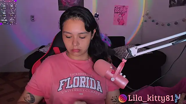 lila kitty81 online show from 11/01/25, 07:08