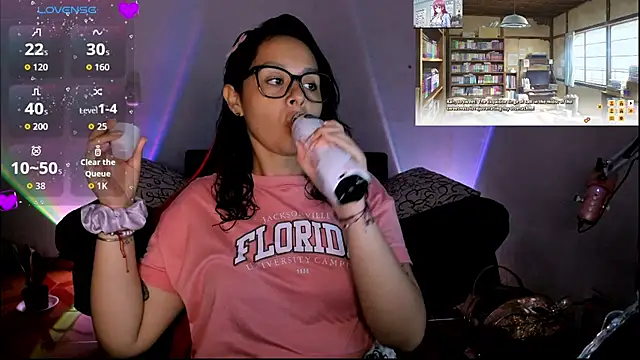 lila kitty81 online show from 04/14/26, 11:43