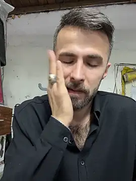 S-kt-et online show from 10/27/25, 12:39