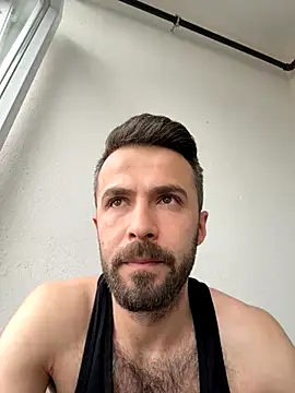 S-kt-et online show from 10/15/25, 11:18