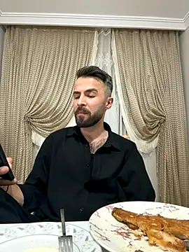 S-kt-et online show from 10/02/25, 09:40