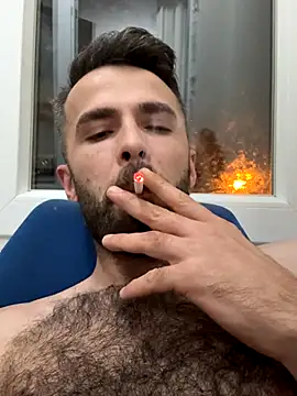 S-kt-et online show from 10/26/25, 07:58