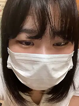 Snapshot of -SAKI-xx chatting on 10/08/25, 01:34 -SAKI-xx online show from 10/08/25, 01:34