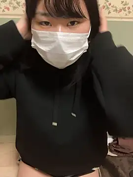 -SAKI-xx online show from 12/17/25, 02:11