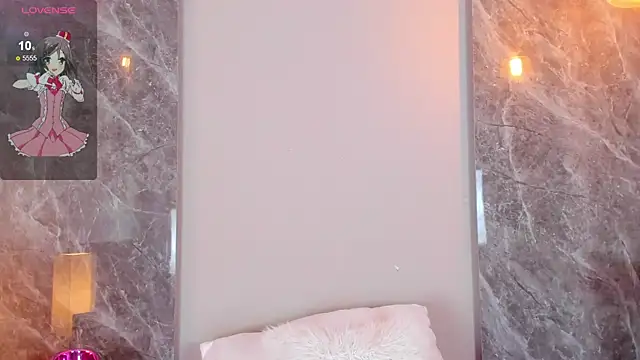 Emma hunter  online show from 12/17/25, 08:58