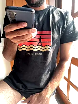 Sid     123 online show from 11/11/25, 06:19