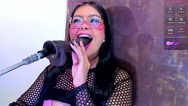 pocahontas lantina online show from 03/07/26, 04:08