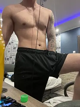 Sexaddict05 online show from 05/08/26, 06:45