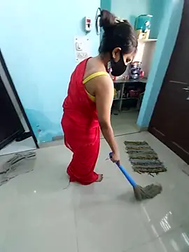 Snapshot of hotty-sapna chatting on 09/25/25, 05:13 hotty-sapna online show from 09/25/25, 05:13