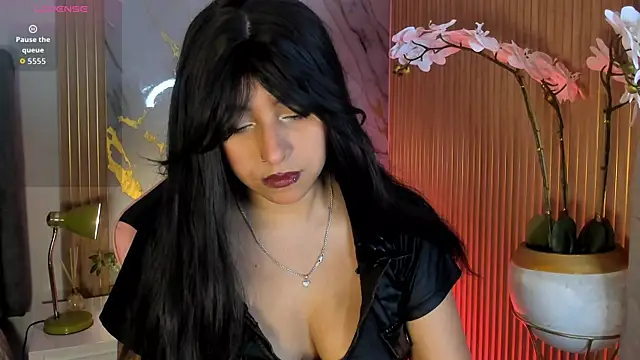 artemish   online show from 09/24/25, 04:52