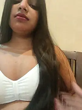 Maahhii 2 online show from 11/18/25, 08:01