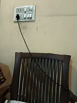 Maahhii 2 online show from 11/05/25, 06:22