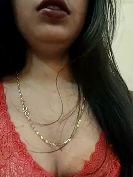 Maahhii 2 online show from 10/29/25, 06:18