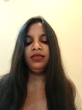 Maahhii 2 online show from 11/28/25, 08:03