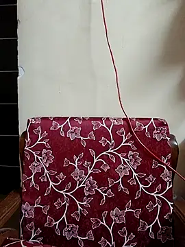 Maahhii 2 online show from 09/27/25, 03:40