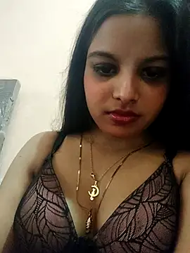 Maahhii 2 online show from 02/19/26, 09:06