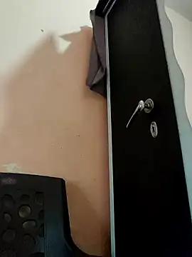 Maahhii 2 online show from 03/28/26, 10:27