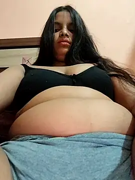 Maahhii 2 online show from 07/19/26, 06:15